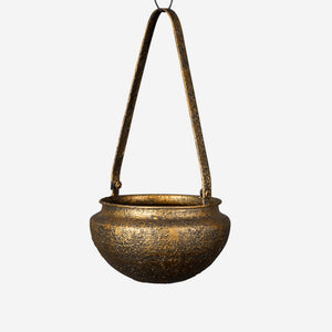 SINGLE GOLD HANGING PLANTER 